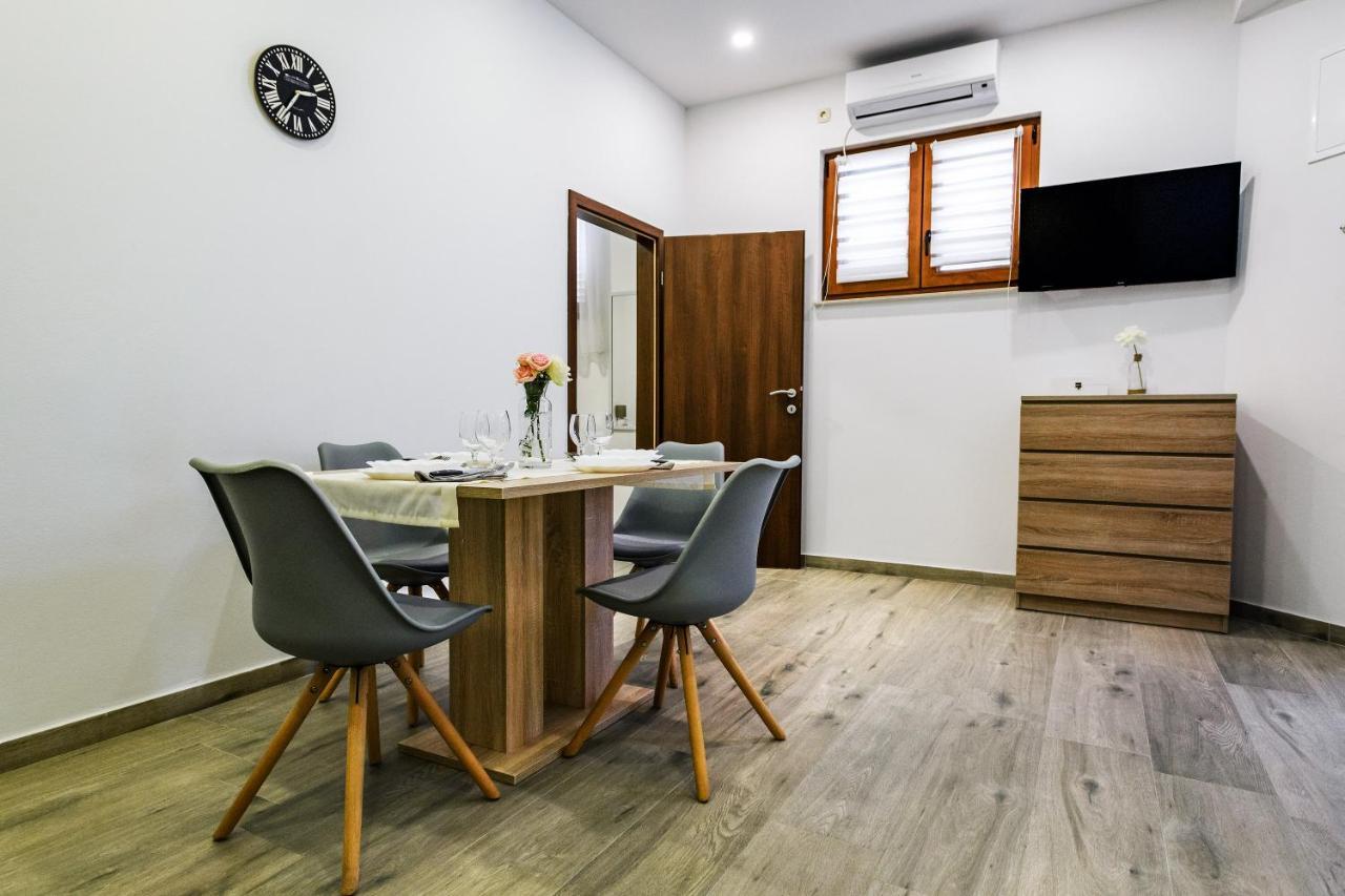Modern On The - Mala Lamjana Apartment *